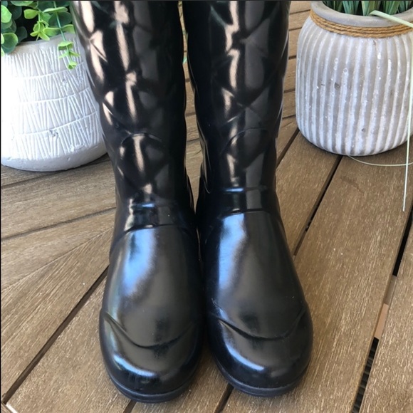 (Sold) Hunter Regent Savoy Quilted Wellington Boot - Picture 4 of 10